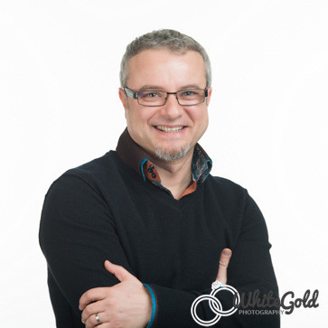 alex_peyzner_left